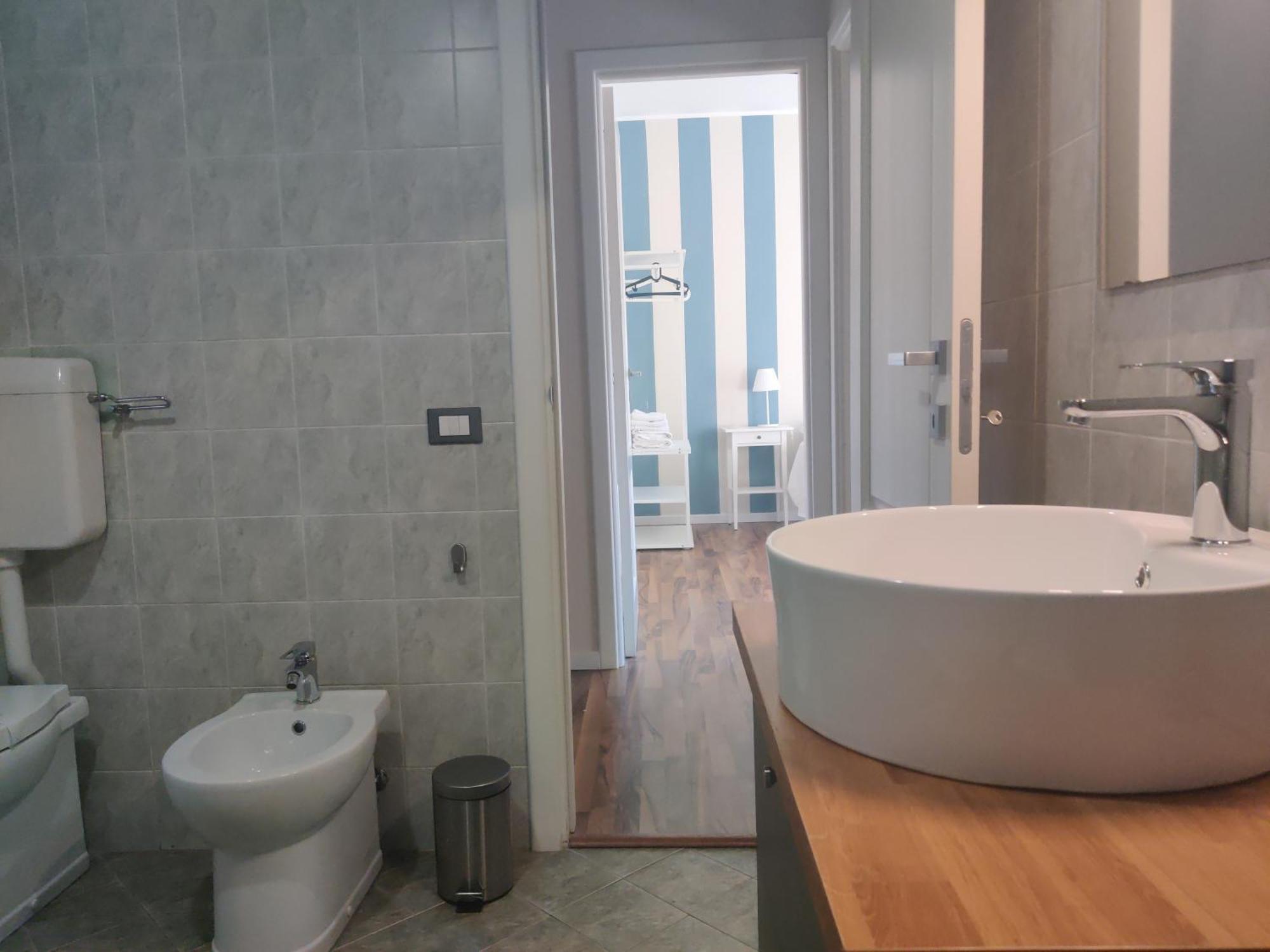 Eolian Port B&B Milazzo Rum bild